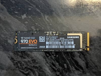 Samsung 970 EVO 250GB M2 NVMe ssd 256gb