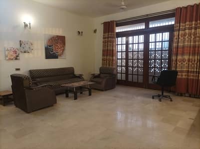 Upper portion for Rent on Khayaban-e-Badban Lanes.