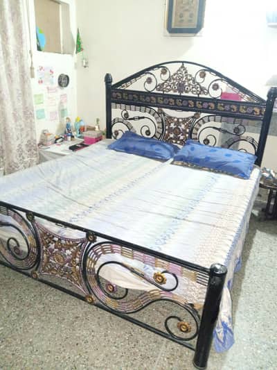 Double Bed king size