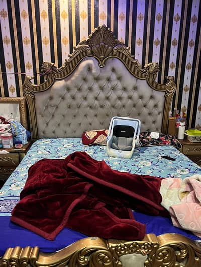 King size bed with side tables and dressing table