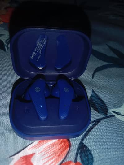 Zero earbuds for sale urgent need