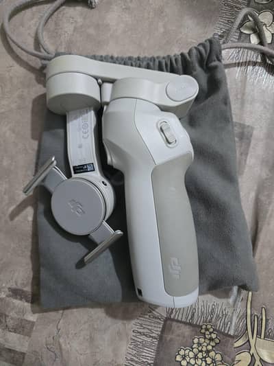 osmo dji om 4 gimble