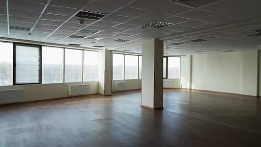 SEPARATE OFFICE AND OFFICE SPACE AVAILABLE 1850 SQFT & FURNISHED OFFICE ALSO AVAILABLE IN GULBERG GREEN ISLAMABAD