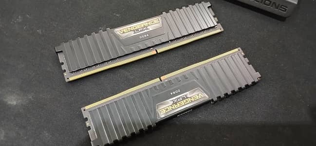 16 GB (8x2) DDR4 Ram | Corsair Vengeance 3000 MHZ