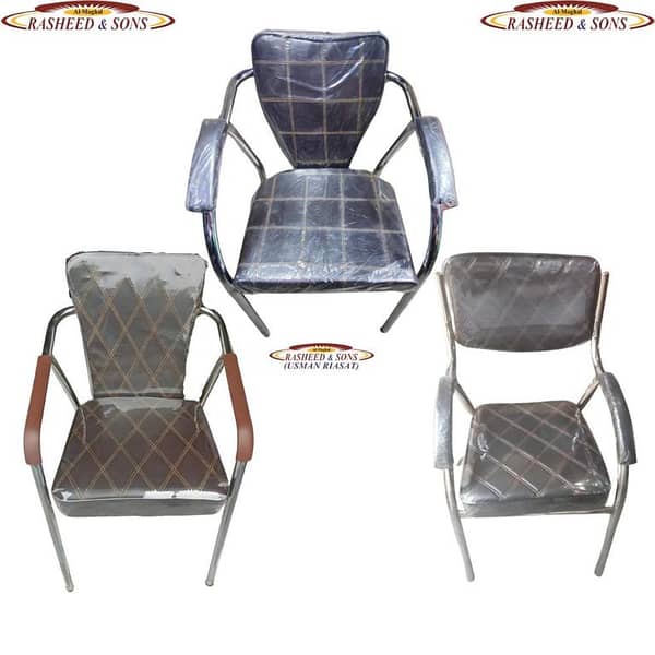 Office Visitor Chair with Chrome Steel Frame and Cushioned Leatherette Seat