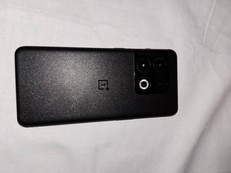 OnePlus 10 pro 2