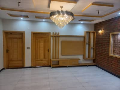 10 Marla Single Story House For Rent