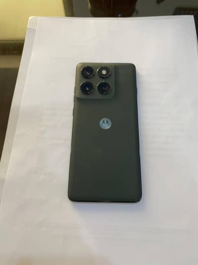 Moto Edge 2025 (10/10)