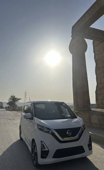  2022 Nissan Dayz Highway Star G Turbo Hybrid – 2025 Import