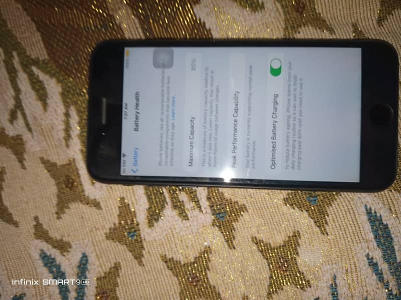 iPhone 7 4