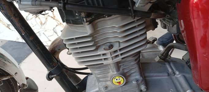 I am selling Honda CG 125. .