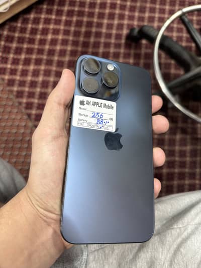 iphone 15 pro max ( Non Pta )