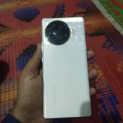 Tecno spark 20 pro plus 10/10 condition