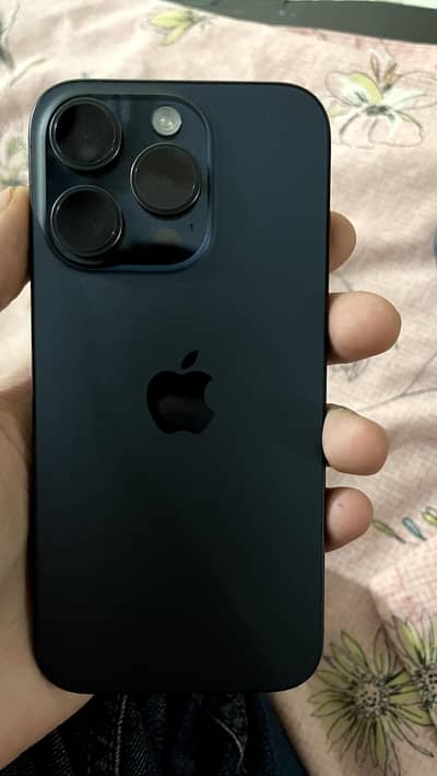 Iphone 15 pro (128GB) Factory Unlock