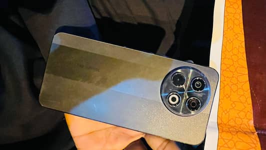 I'm sale Tecno spark 30 Pro