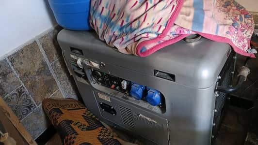 Perkins canopy 10kva only 4 month used brand new