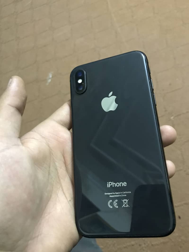 Iphone X 4