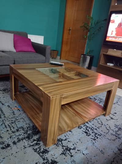 center/ coffee table for sale