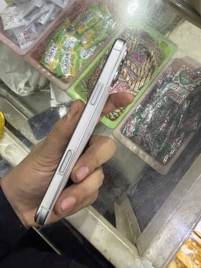 Iphone 16 pro max for sale only serious buyers 03084445466