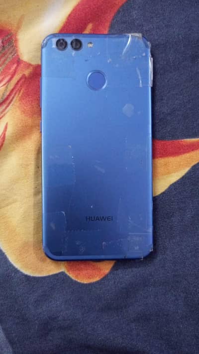 Huawei Nova 2 pta Approved 4/64gb all ok only panel change Kiya aj hi.