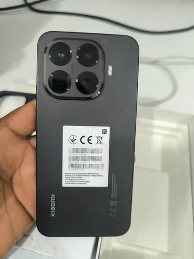 Xiaomi 15T pro 12/512 complete box  Approved Not official