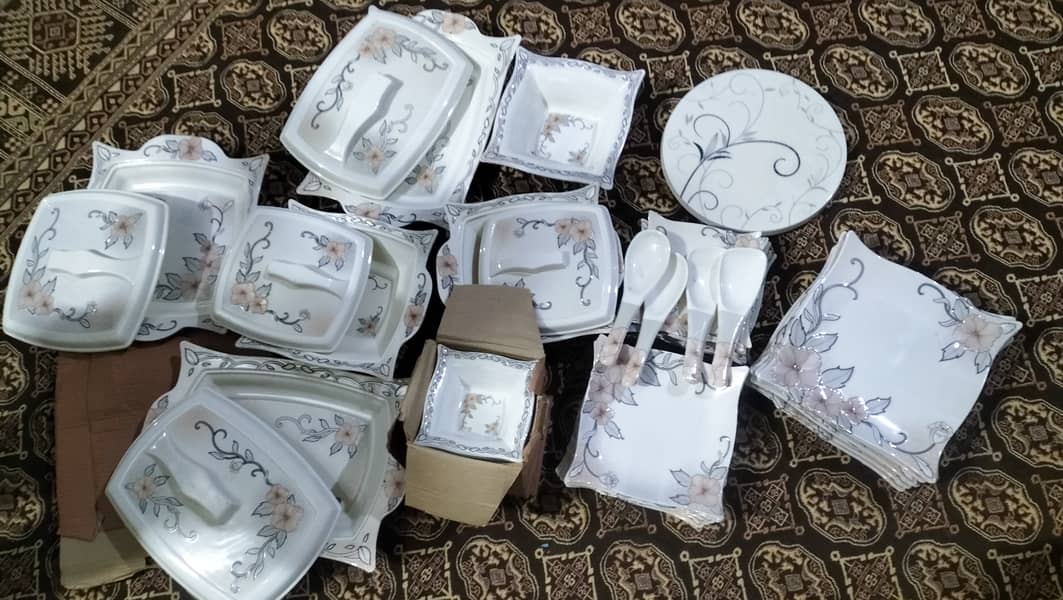 Dinner sets 1