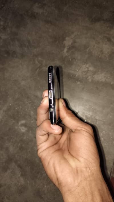 model 1plus 6     8+128