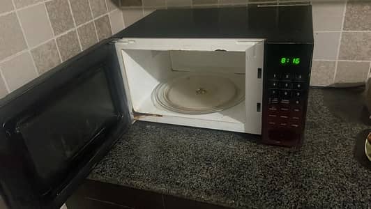 Microwave oven