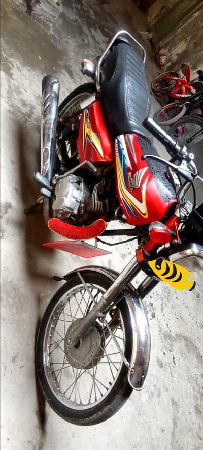 TOTAL GENIUNE HONDA CG 125 CC MODEL 2O19