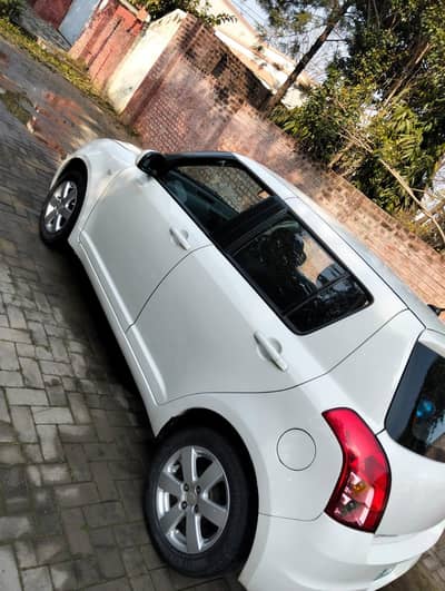 Bumper to Bumper Genion h . . . Only one piece Touching h.