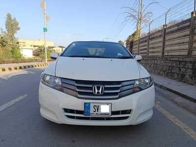 Honda City I-VTEC 2011 Inner 100% Original Outer Almost 99% Original