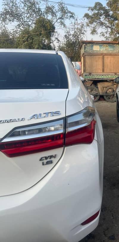 Toyota Altis Grande Modal 2017 New shape Push Start Call 0300,9298,034