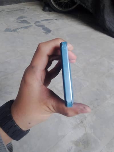 mobile for sale now , smart 8 pro Infinix  4+4=8/128 no: 03229069287