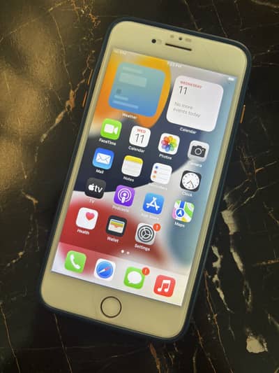 iPhone 7 Plus 128GB PTA Approved – Neat & Clean