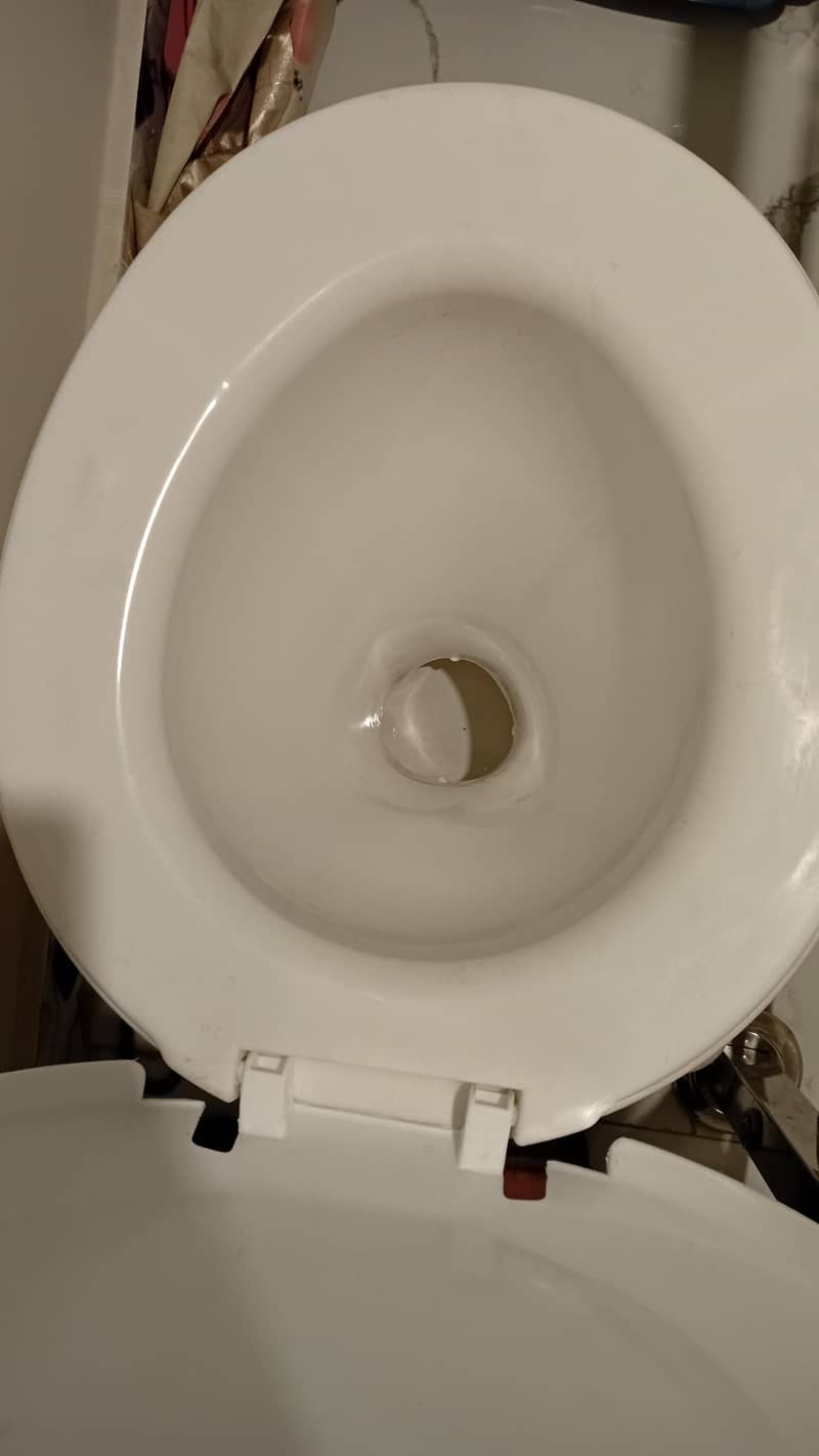 Plastic Portable Commode 0