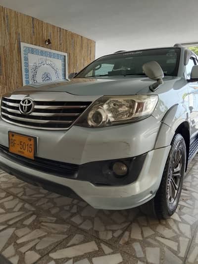 Toyota Fortuner 2014