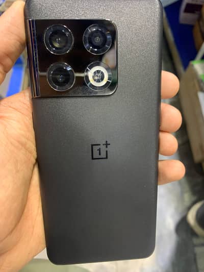 One Plus 10 pro