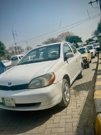 Toyota platz