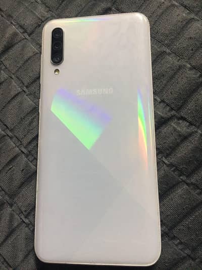 4/128 galaxy A30s pTA provd double sim