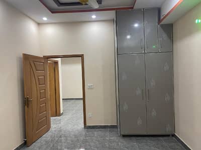 6 MARLA LOWER PORTION AVAILABLE FOR RENT