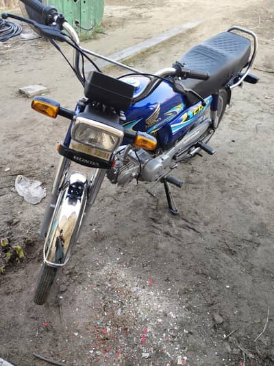 23/24 model contact number 03460413776 bike full ok full original con.