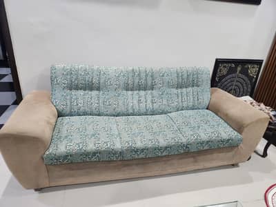 sofa set available 7 seaters
