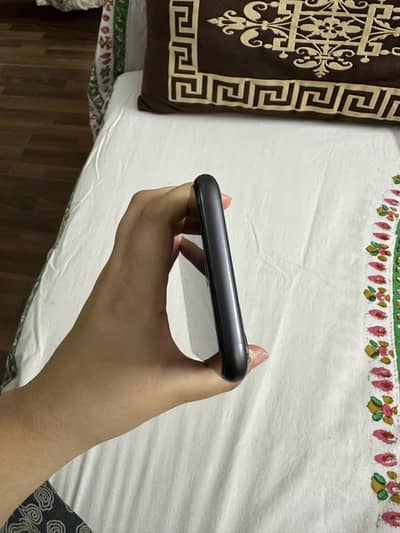 iphone 11pro pta approved