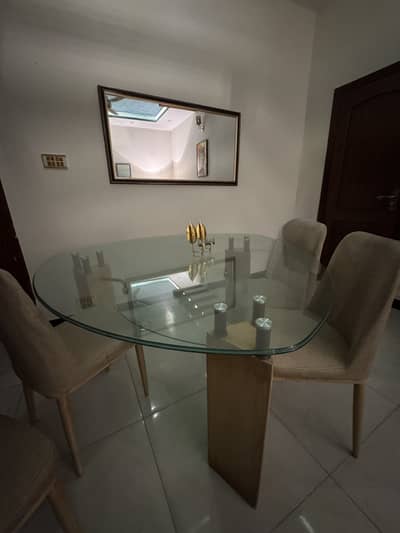 6 seater Dinning Table