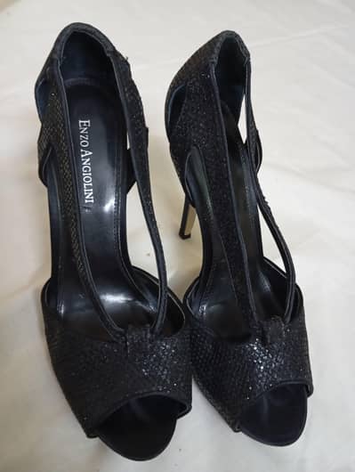 Selling my fav Black Enzo Angiolini Heels | Black Shimmery Heels |