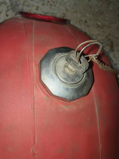 original Tanki tapay 2012 model CD 70 t