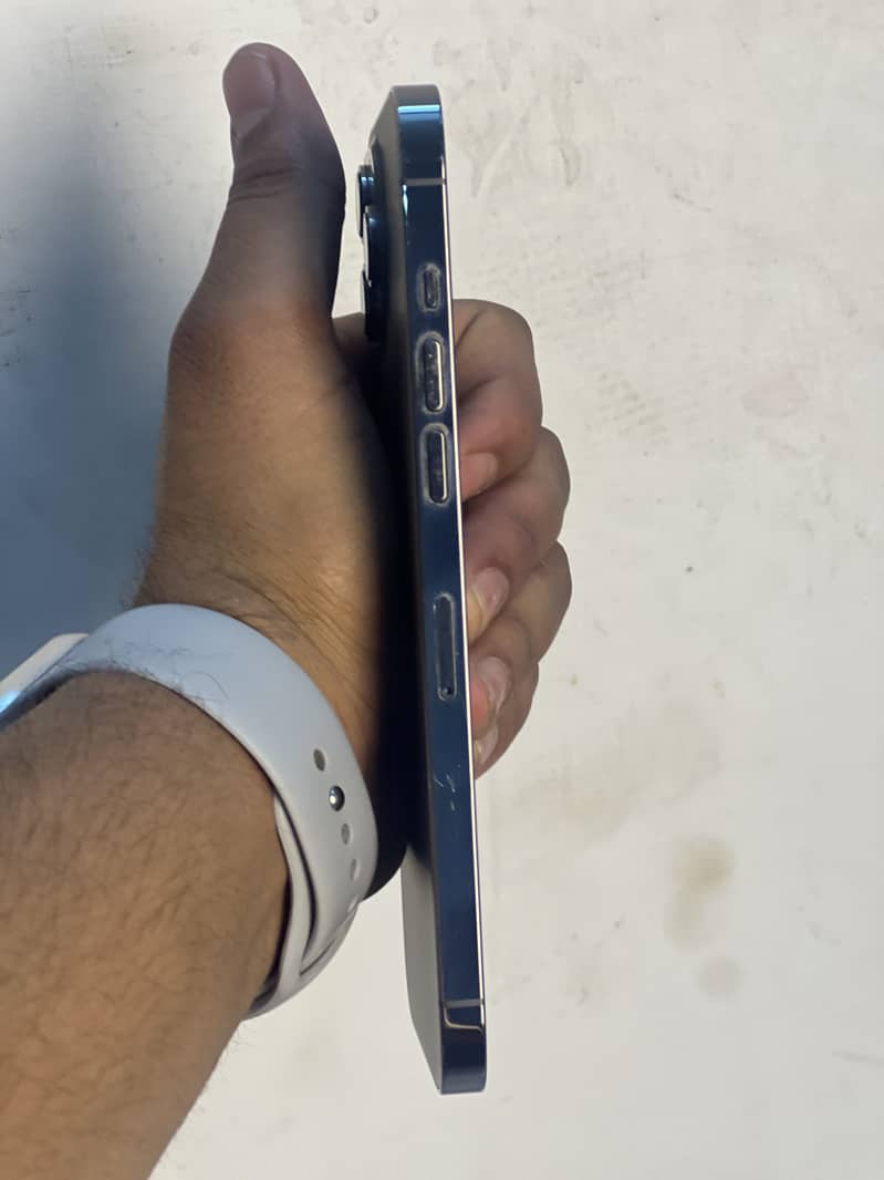 Iphone 12 Pro Max 7