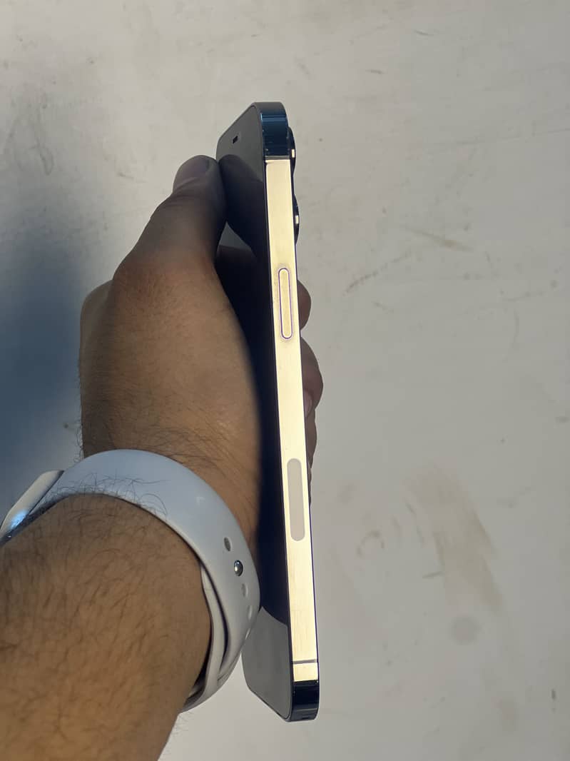 Iphone 12 Pro Max 8