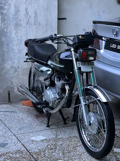 Honda CG 125 SE 2023 – Genuine Condition – Complete Documents