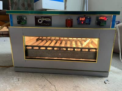 Automatic AC DC incubator